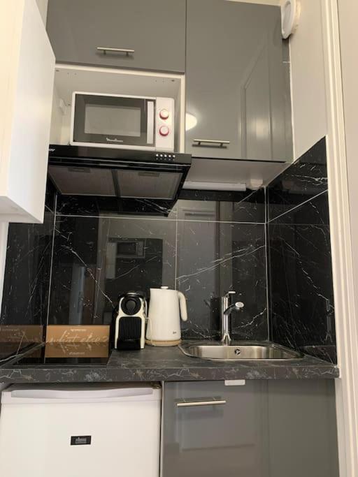Cosy Studio Balcon Paris Montparnasse Екстер'єр фото